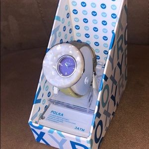 New in box Roxy watch vintage leather band